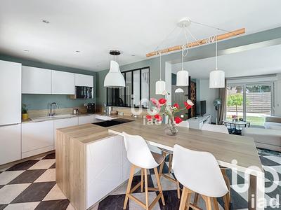 Maison - 131 m² - 7 pièces