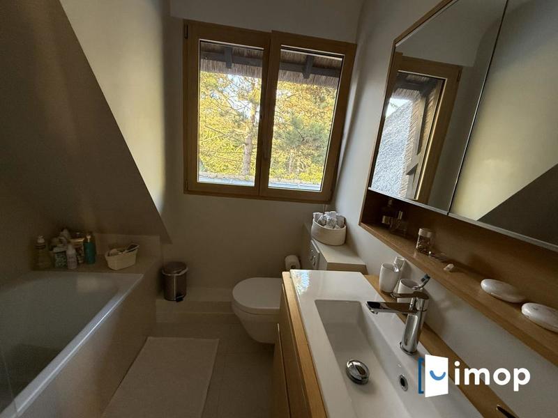 Maison - 126 m² - 6 pièces