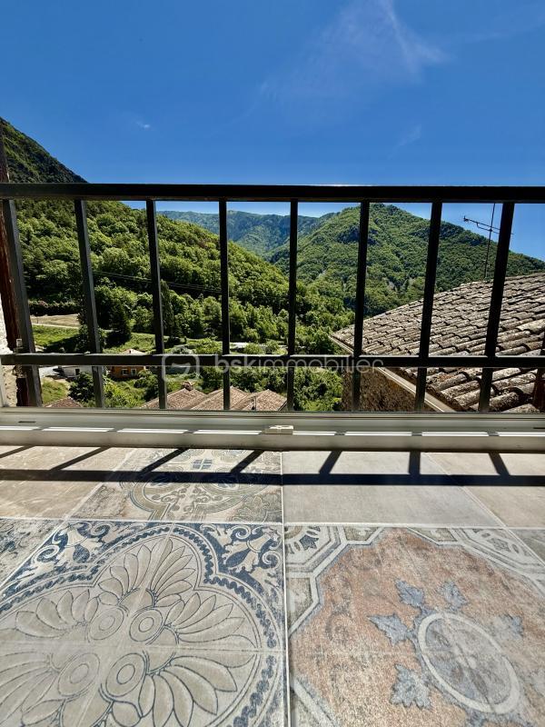 Maison de village - 91 m² - 4 pièces