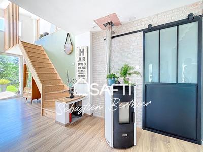 Maison - 145 m² - 4 pièces