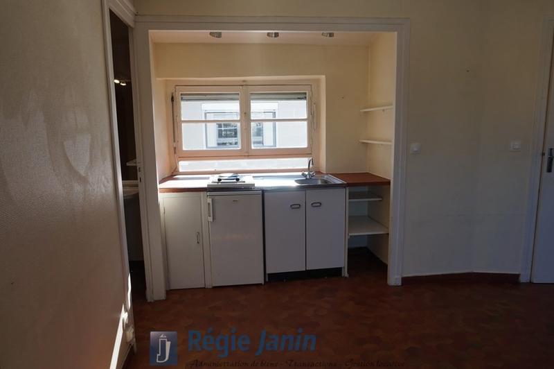 Studio - 33 m² - 1 pièce