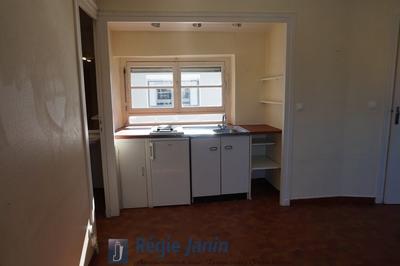 Studio - 33 m² - 1 pièce