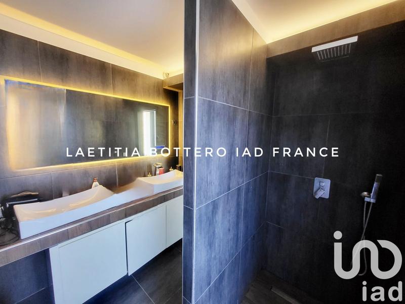 Maison - 122 m² - 5 pièces