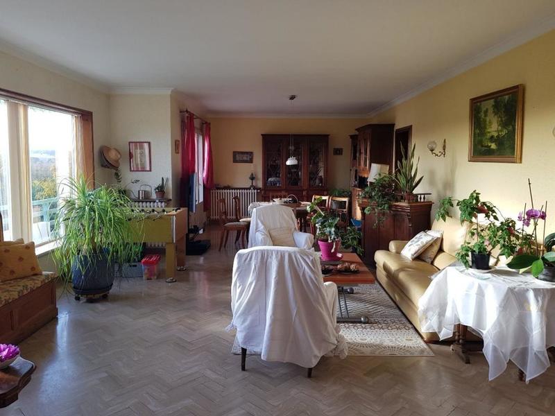 Maison de village - 260 m² - 10 pièces