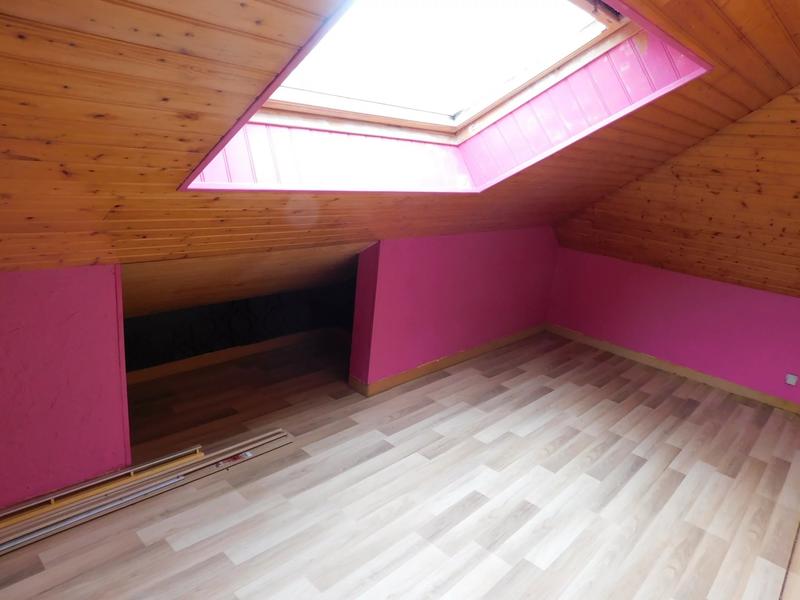 Maison - 104 m² - 4 pièces