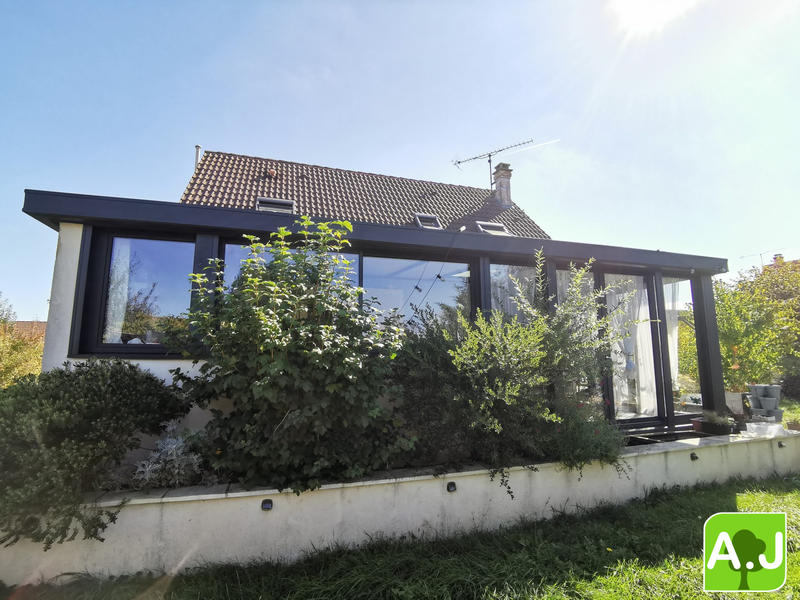 Maison - 131 m² - 6 pièces