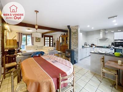 Maison - 209 m² - 5 pièces