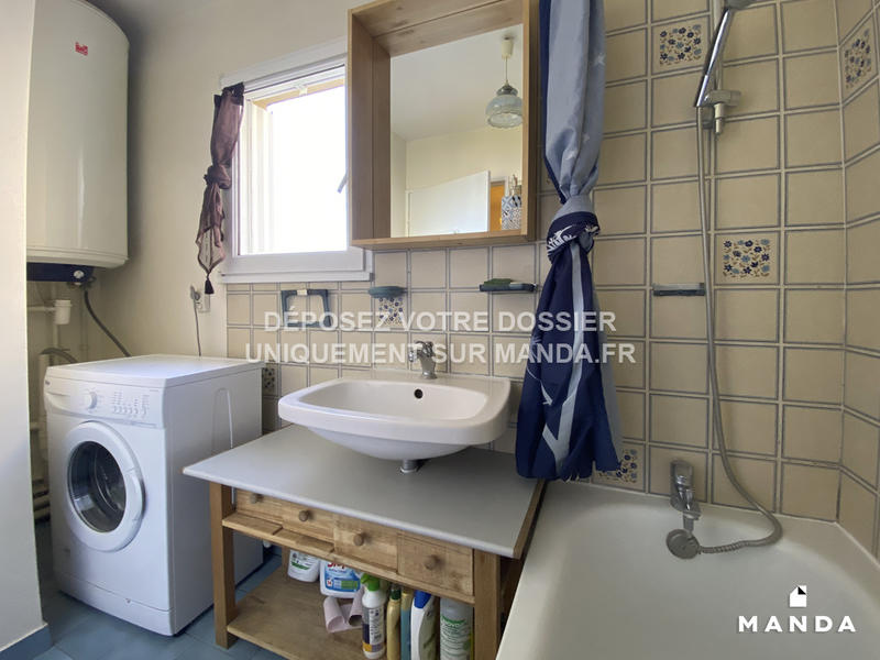 Chambre - 71 m² - 5 pièces