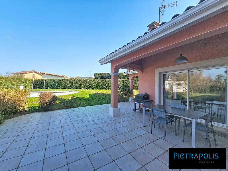 Villa - 155 m² - 6 pièces