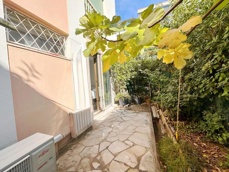 Appartement - 80 m² - 3 pièces