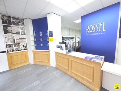 Local commercial - 119 m²