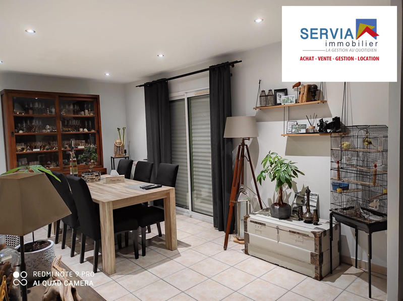 Maison - 96 m² - 5 pièces