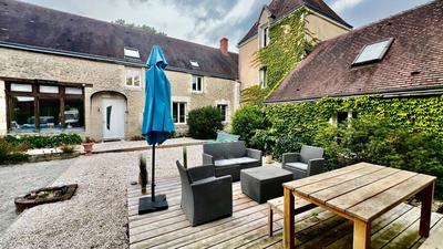 Maison - 202 m² - 12 pièces