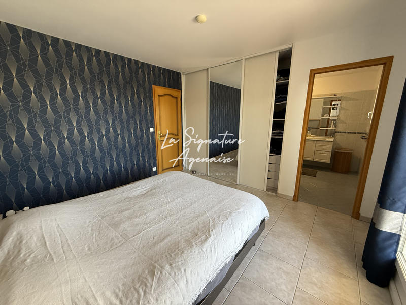 Maison - 220 m² - 7 pièces