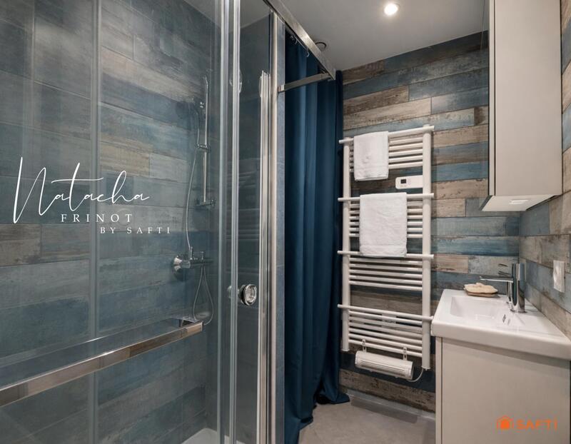 Maison - 180 m² - 8 pièces