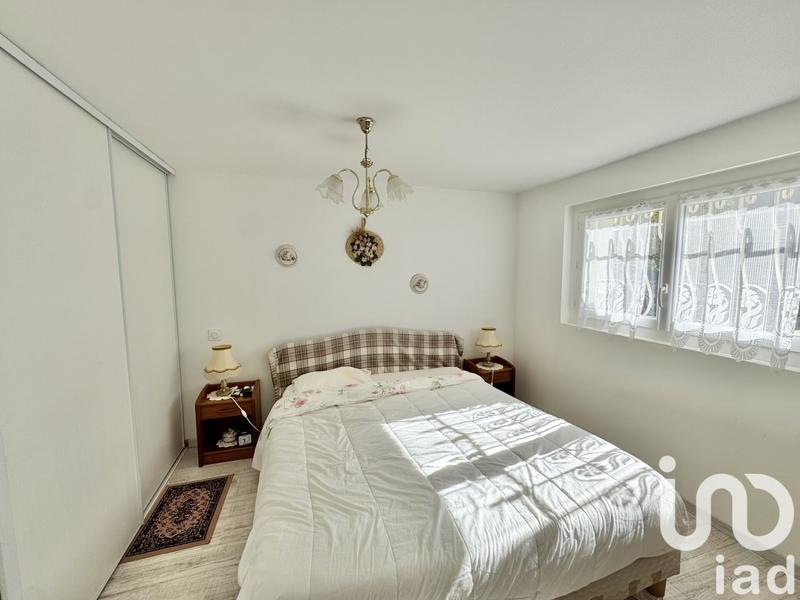 Maison - 216 m² - 7 pièces