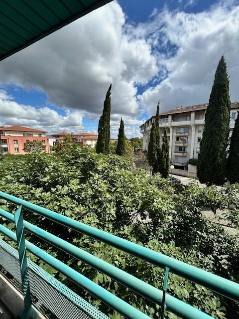 Appartement ancien - 67 m² - 3 pièces