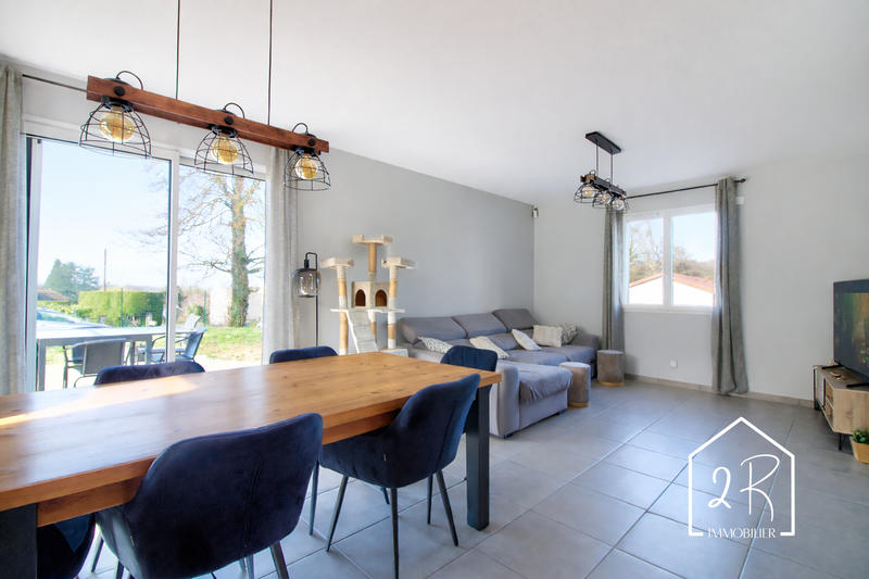 Maison - 90 m² - 4 pièces