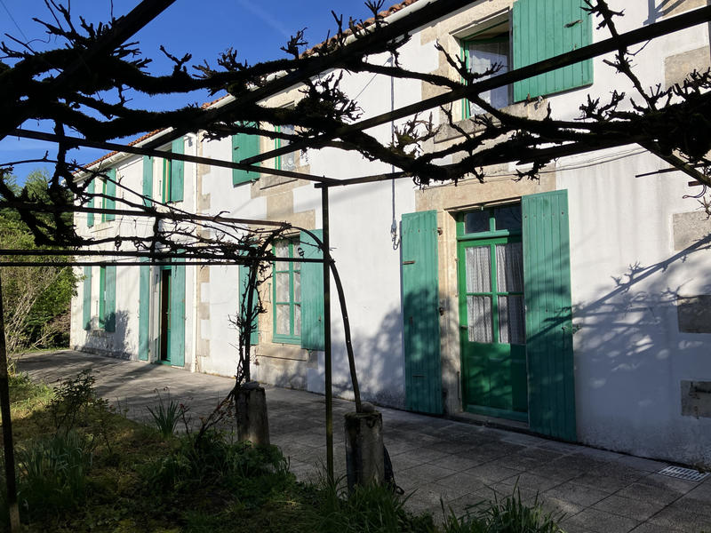 Maison - 146 m² - 6 pièces