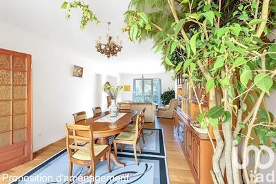 Maison - 184 m² - 7 pièces