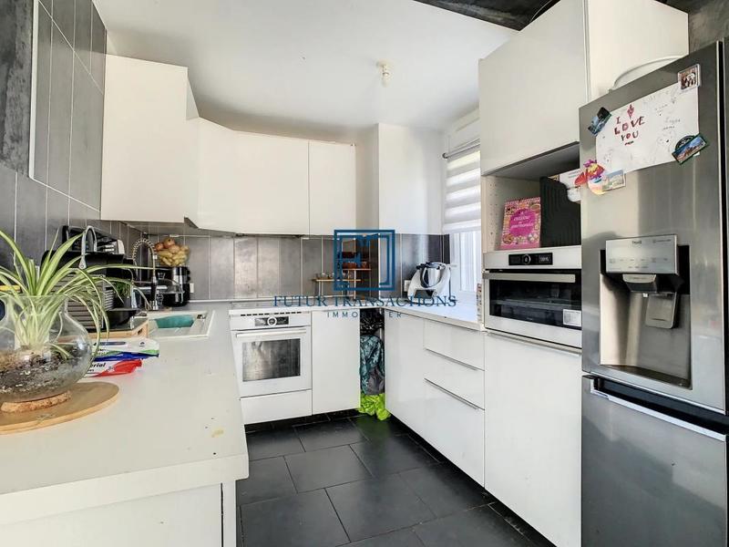 Appartement - 91 m² - 5 pièces