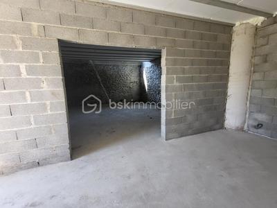 Corps de ferme - 130 m² - 2 pièces