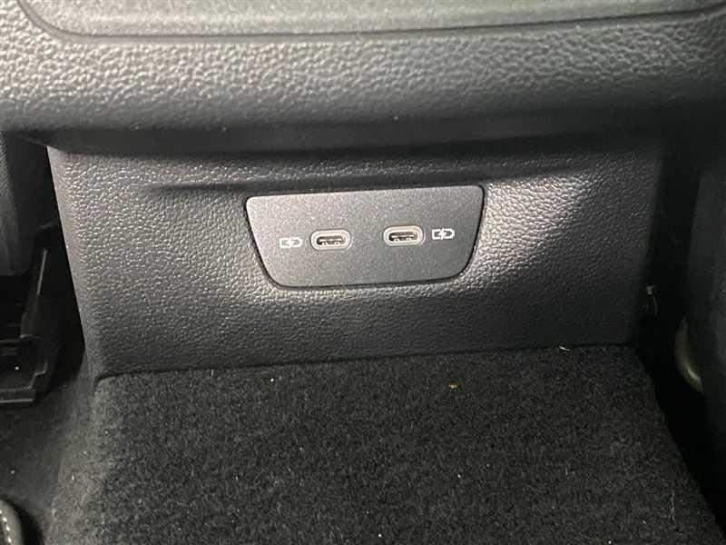 Volkswagen Golf VIII 1.0 Tsi 110ch Life 1st Bv6