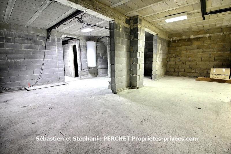 Maison - 160 m² - 7 pièces