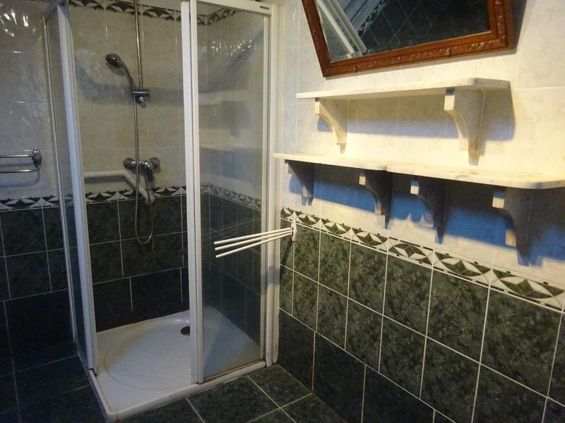 Maison - 205 m² - 7 pièces