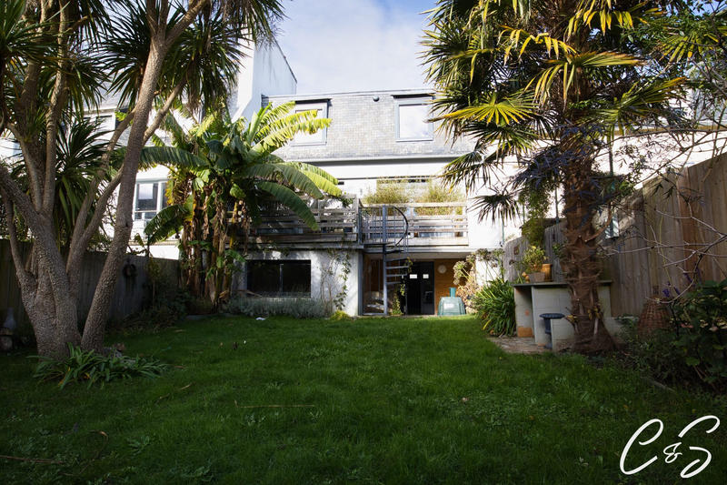 Maison - 129 m² - 5 pièces