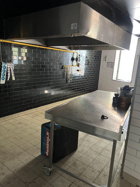 Local commercial - 95 m²