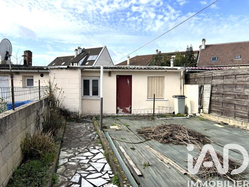 Maison - 60 m² - 4 pièces