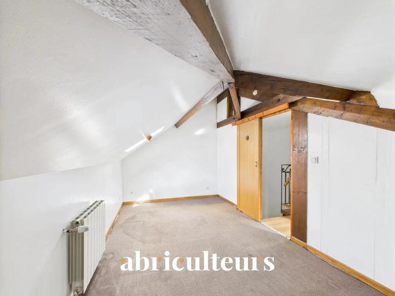 Maison ancienne - 92 m² - 7 pièces