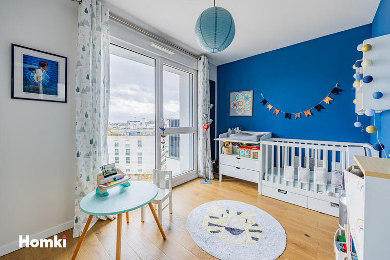 Appartement - 90 m² - 4 pièces