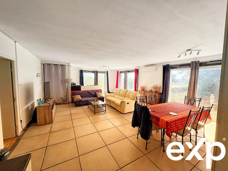 Maison - 167 m² - 8 pièces