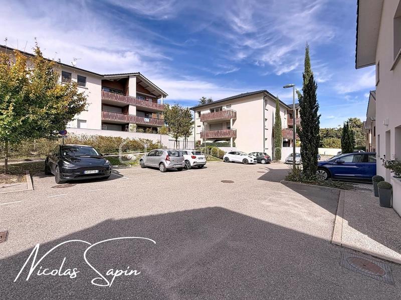 Appartement - 87 m² - 4 pièces