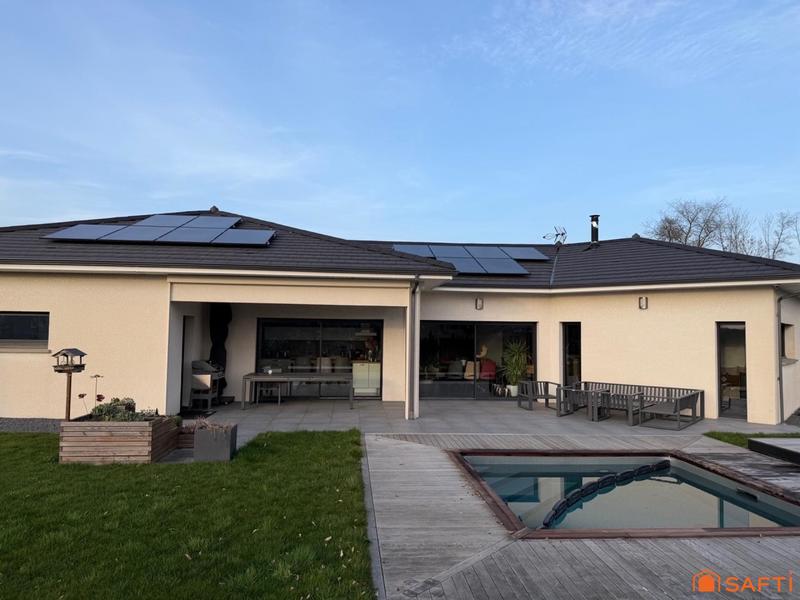 Maison - 178 m² - 6 pièces