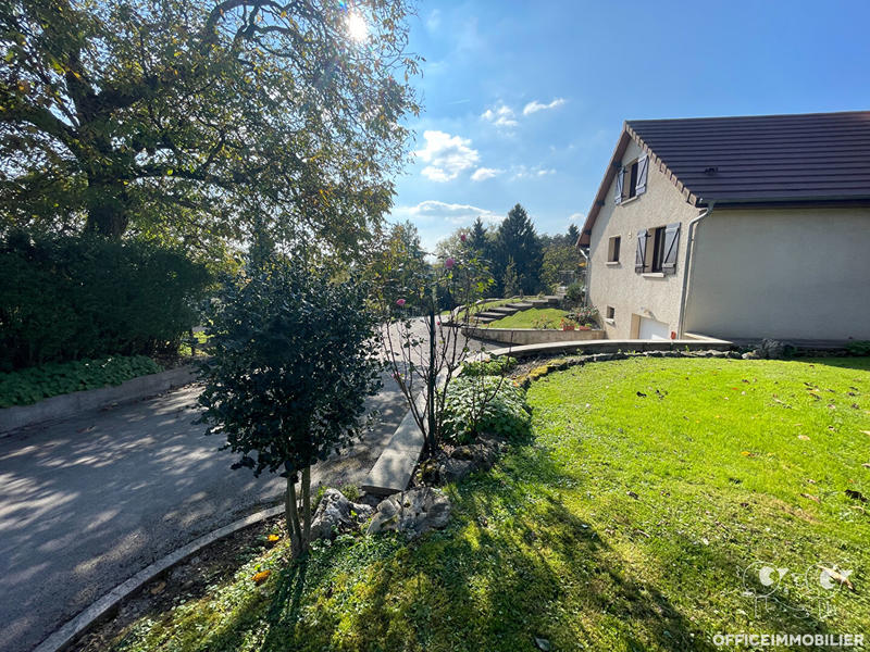 Maison - 110 m² - 5 pièces