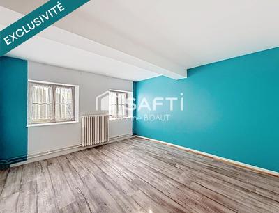 Appartement - 143 m² - 7 pièces