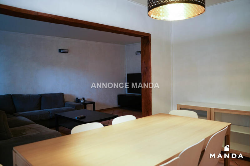 Appartement - 122 m² - 5 pièces