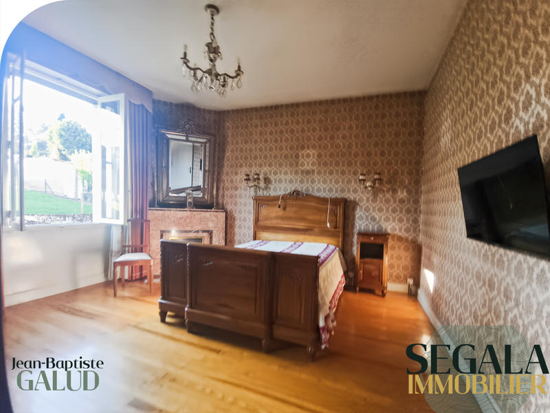 Maison - 136 m² - 6 pièces