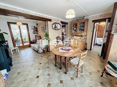 Maison - 108 m² - 6 pièces