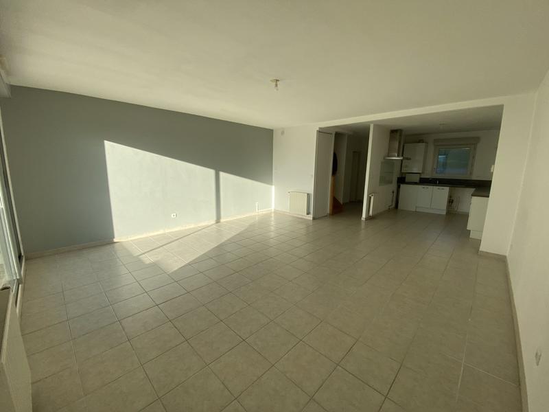 Appartement - 92 m² - 4 pièces