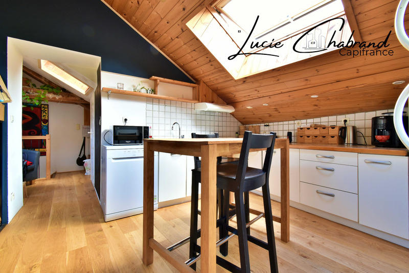 Maison - 77 m² - 5 pièces