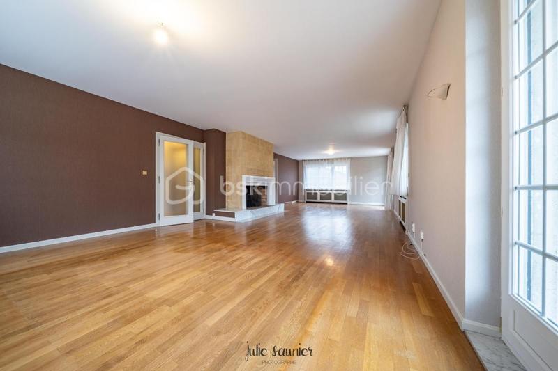 Appartement - 163 m² - 5 pièces