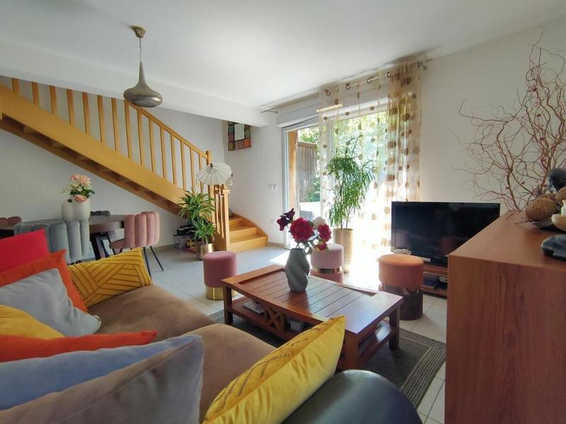 Maison - 88 m² - 5 pièces