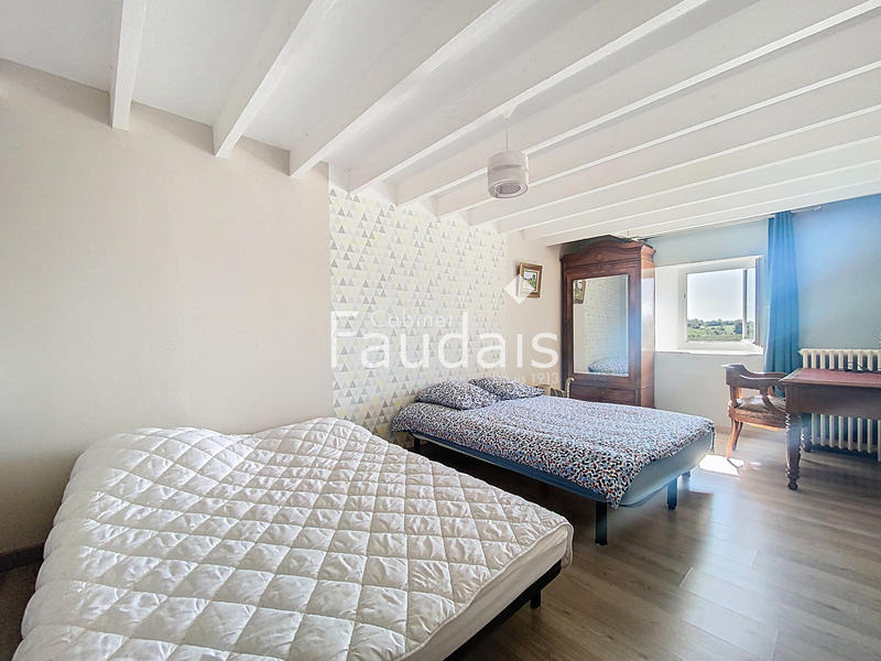 Maison - 151 m² - 6 pièces