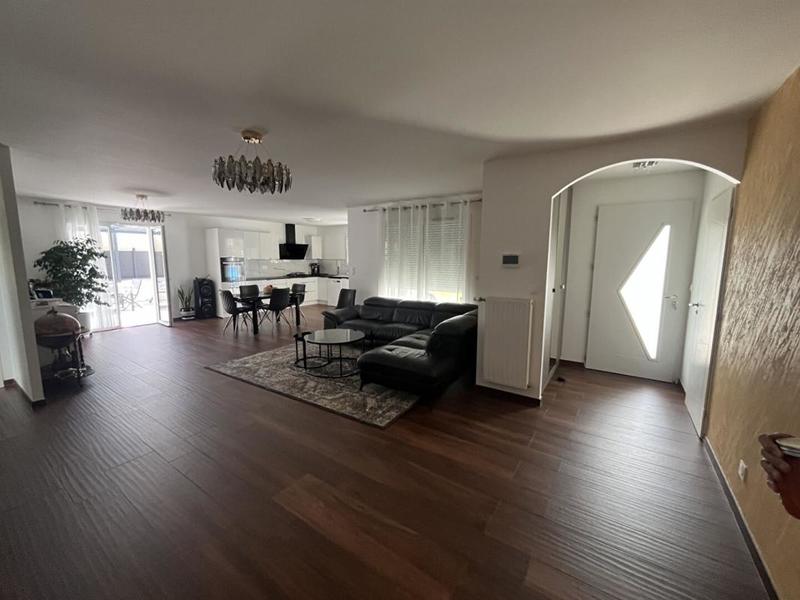 Maison - 113 m² - 5 pièces