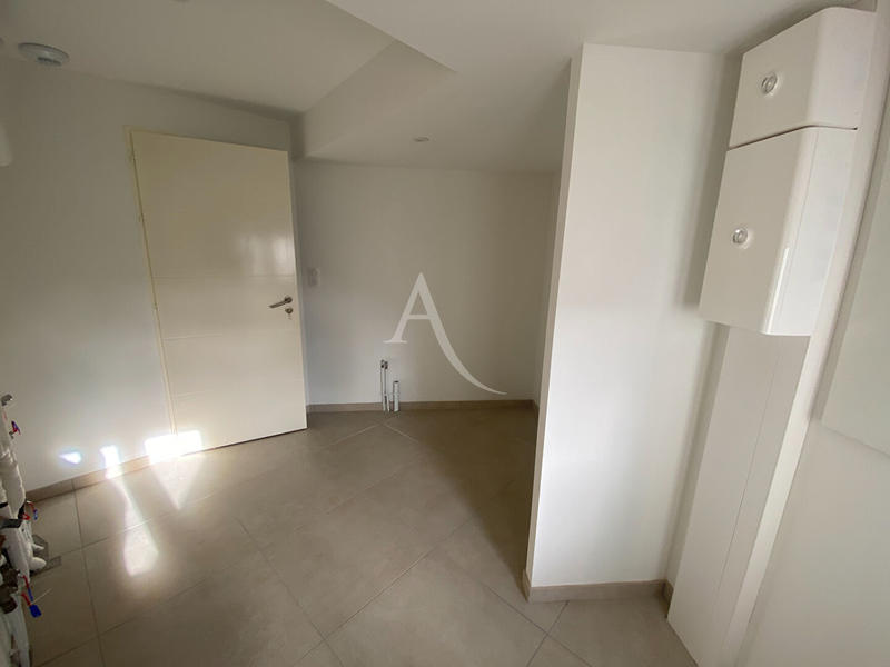 Maison - 176 m² - 6 pièces