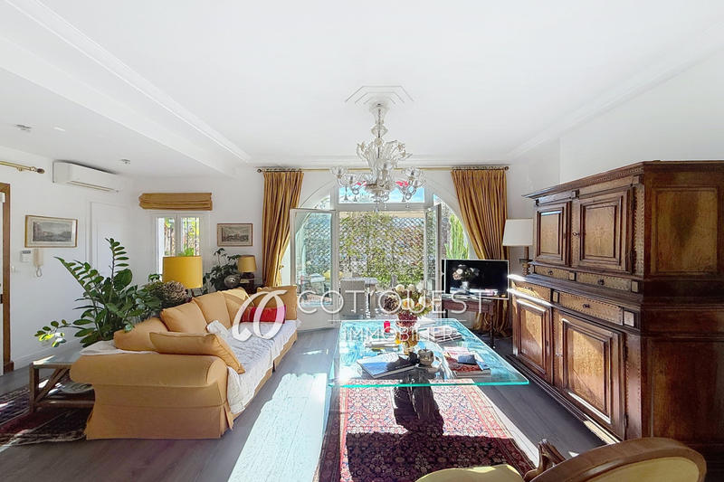 Appartement - 103 m² - 3 pièces